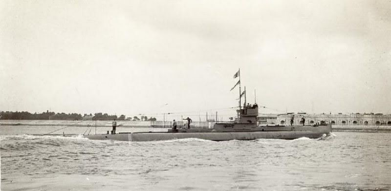 HMS G4